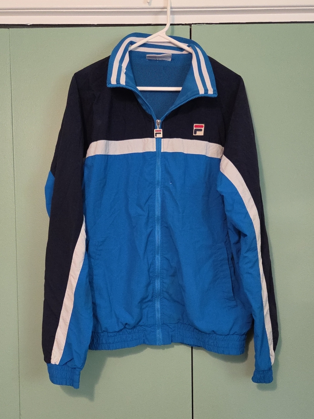 Vintage FILA Men's Blue and Navy Track Jacket Size Xl